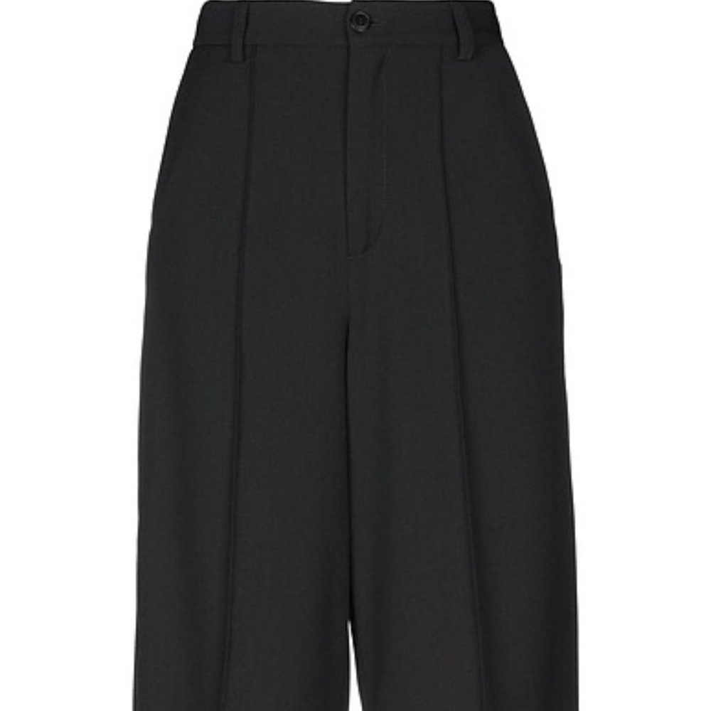 $50 NWT Italian designer VIRNA DRÒ® Black pleated Bermuda shorts